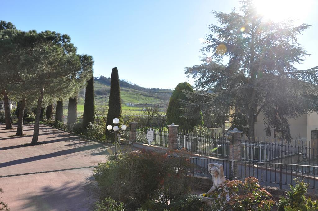 Agriturismo Corte Montini Villa Santa Giuletta Exterior photo