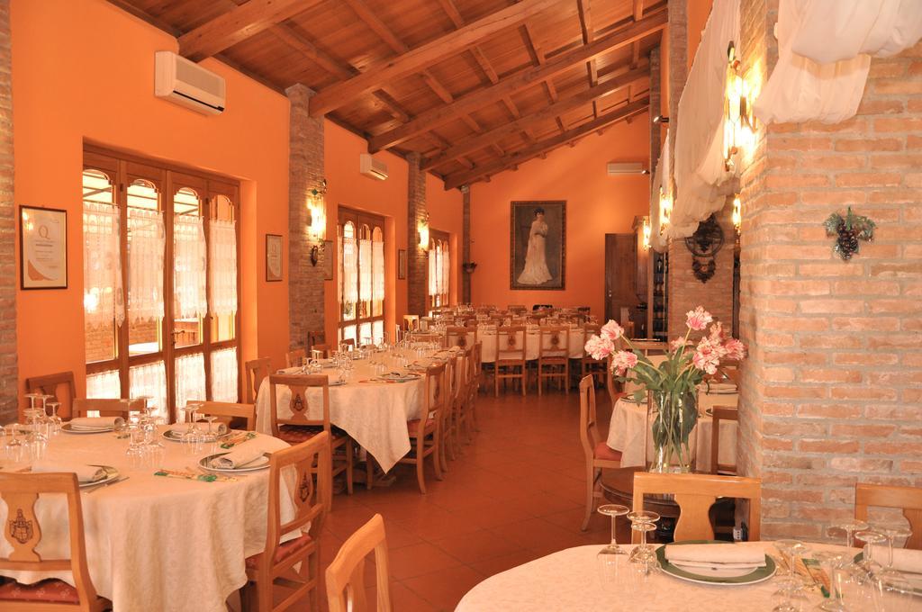 Agriturismo Corte Montini Villa Santa Giuletta Exterior photo